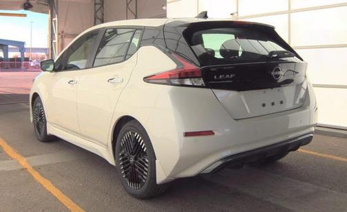 2023 Nissan Leaf SV PLUS 60 kWh