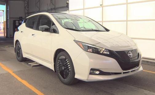 2023 Nissan Leaf SV PLUS 60 kWh