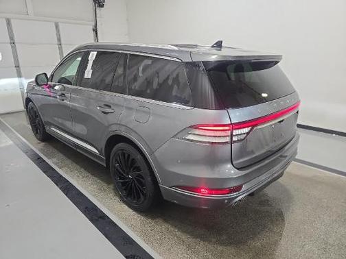 2021 Lincoln Aviator Reserve AWD