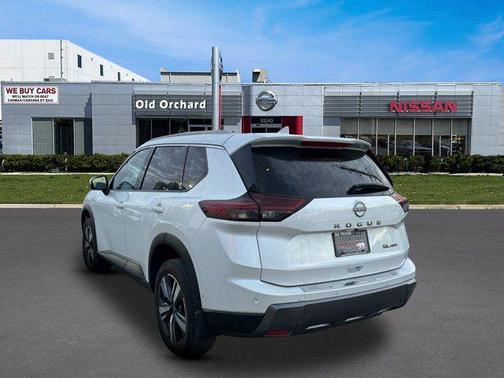 2024 Nissan Rogue SL