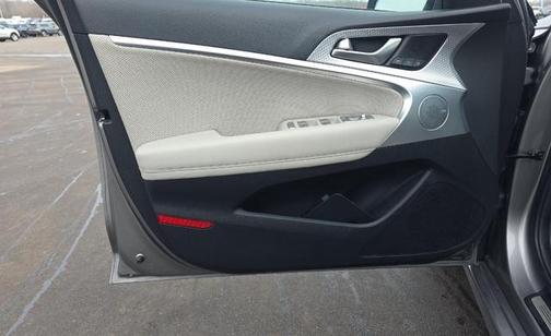 2023 Genesis G70 2.0T AWD