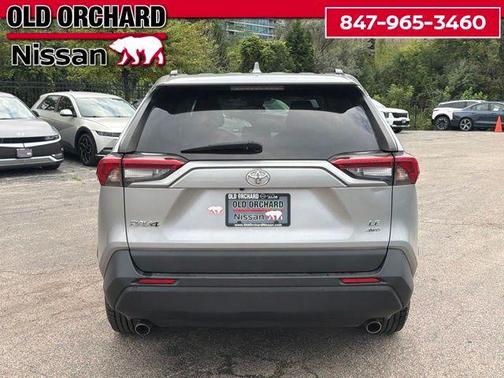 Silver Sky Metallic 2019 Toyota RAV4 LE