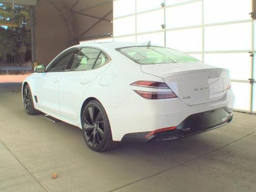 2023 Genesis G70 2.0T AWD