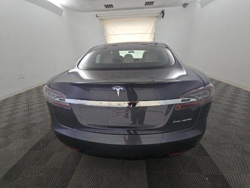 2020 Tesla Model S Long Range Plus
