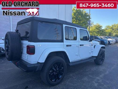 Bright White Clearcoat 2022 Jeep Wrangler Unlimited 4xe Sahara