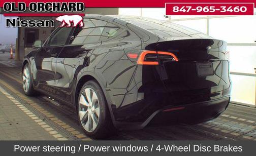 2022 Tesla Model Y Long Range Dual Motor All-Wheel Drive