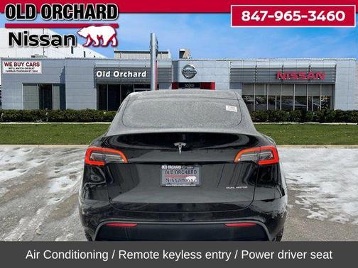 2022 Tesla Model Y Long Range Dual Motor All-Wheel Drive