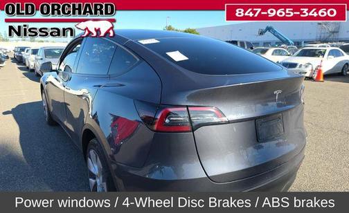 2022 Tesla Model Y Long Range Dual Motor All-Wheel Drive