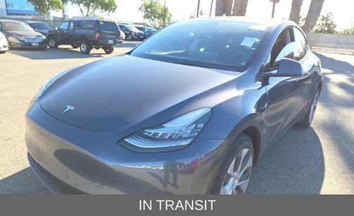 2022 Tesla Model Y Long Range Dual Motor All-Wheel Drive