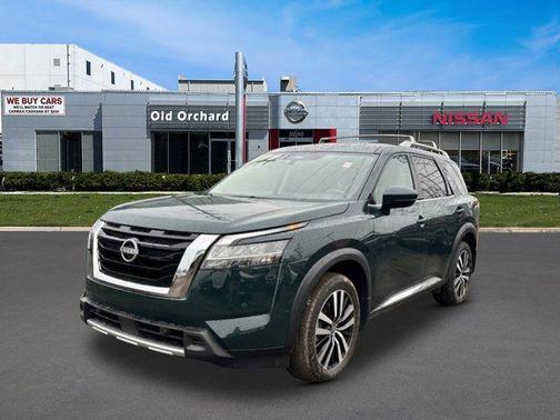 2024 Nissan Pathfinder Platinum FWD