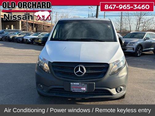 2021 Mercedes-Benz Metris Base