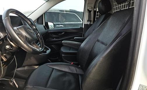 2021 Mercedes-Benz Metris Base