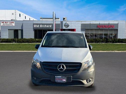 2021 Mercedes-Benz Metris Base