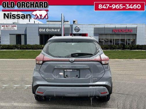 2024 Nissan Kicks SR
