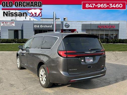 2021 Chrysler Pacifica Touring L