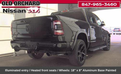 Diamond Black Crystal Pearlcoat 2022 RAM 1500 Laramie
