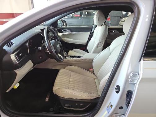 2022 Genesis G70 3.3T AWD