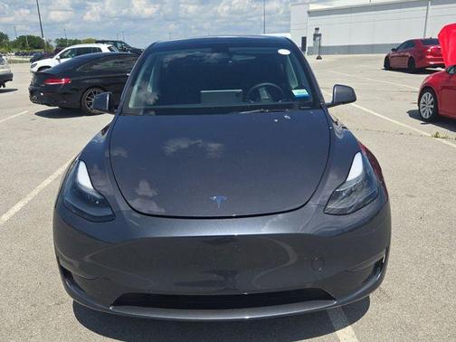 2023 Tesla Model Y Long Range Dual Motor All-Wheel Drive