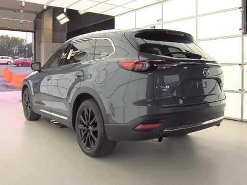 2023 Mazda CX-9 Carbon Edition
