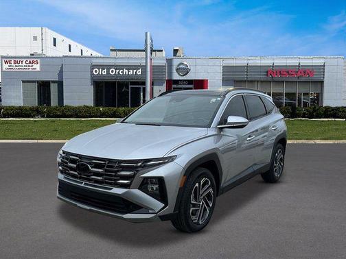 Shimmering Silver 2025 Hyundai TUCSON Limited