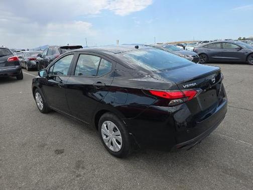 2024 Nissan Versa 1.6 S