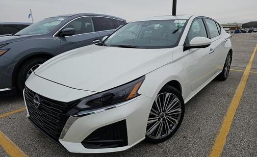 2023 Nissan Altima 2.5 SL