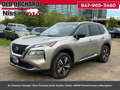Champagne Silver Metallic/Super Black 2023 Nissan Rogue SL