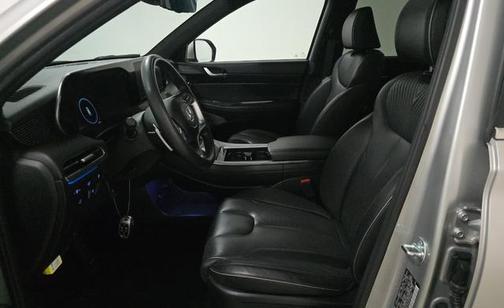 Typhoon Silver 2024 Hyundai PALISADE Calligraphy