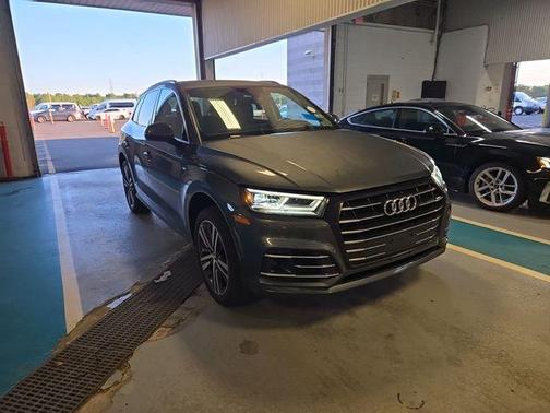 2020 Audi Q5 Premium Plus 55 TFSI e quattro S tronic