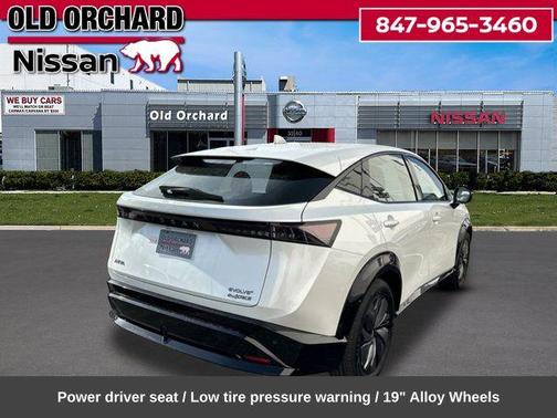 Everest White Pearl Tricoat 2024 Nissan ARIYA EVOLVE+