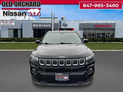 Diamond Black Crystal Pearlcoat 2022 Jeep Compass Latitude