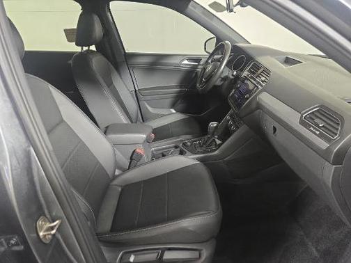 2020 Volkswagen Tiguan 2.0T SE R-Line Black 4MOTION