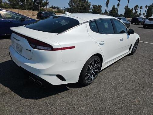 2022 Kia Stinger GT-Line