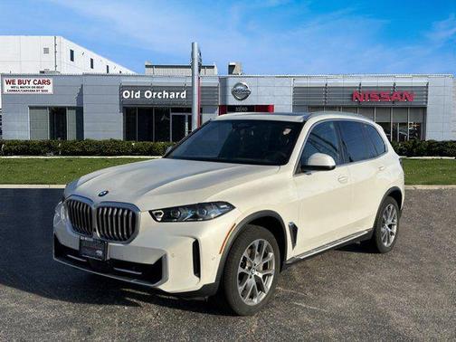 White 2025 BMW X5 xDrive40i