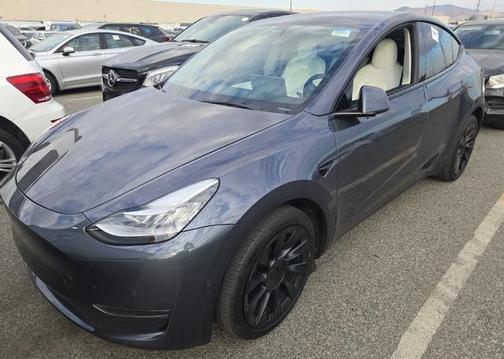 2022 Tesla Model Y Long Range Dual Motor All-Wheel Drive