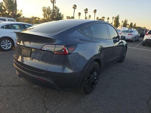 2022 Tesla Model Y Performance Dual Motor All-Wheel Drive