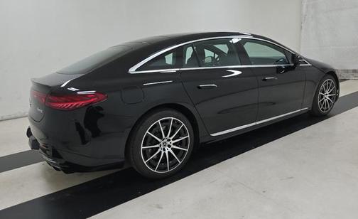 Black 2022 Mercedes-Benz EQS 580 4MATIC