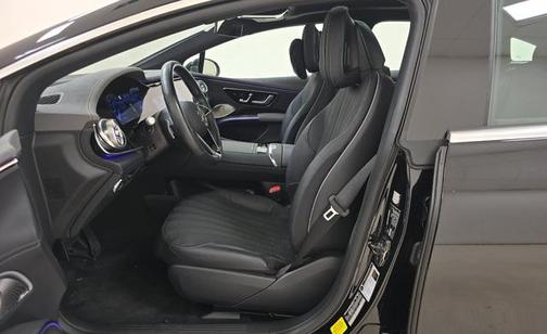 Black 2022 Mercedes-Benz EQS 580 4MATIC