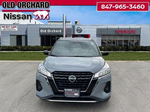 2023 Nissan Kicks SR