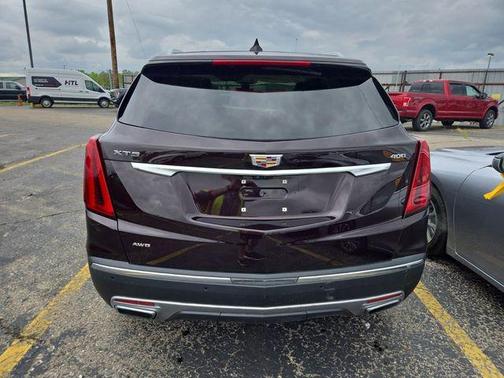 2021 Cadillac XT5 Premium Luxury