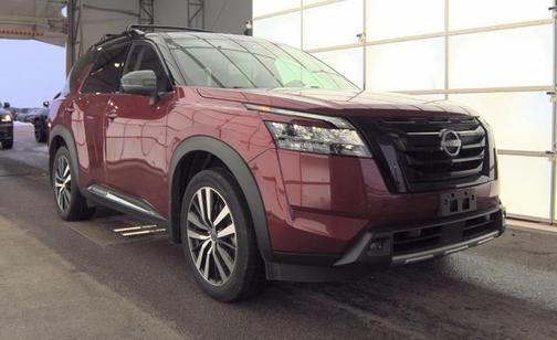 2023 Nissan Pathfinder Platinum 4WD