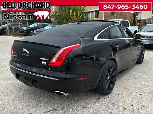 2015 Jaguar XJ Base