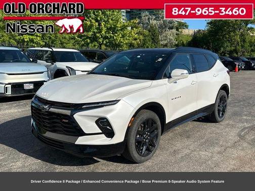 Iridescent Pearl Tricoat 2024 Chevrolet Blazer RS
