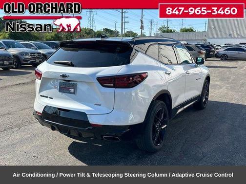 Iridescent Pearl Tricoat 2024 Chevrolet Blazer RS