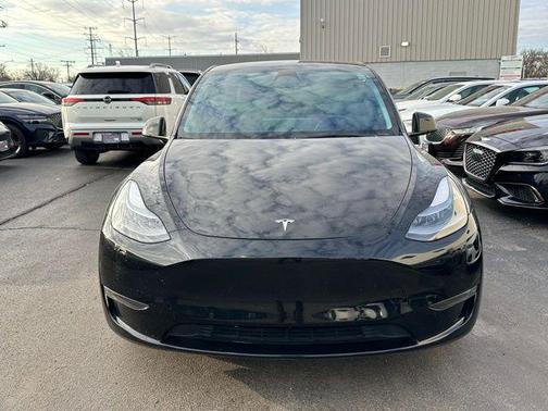Black 2022 Tesla Model Y Performance Dual Motor All-Wheel Drive