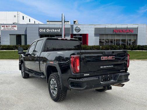 Onyx Black 2022 GMC Sierra 2500 AT4