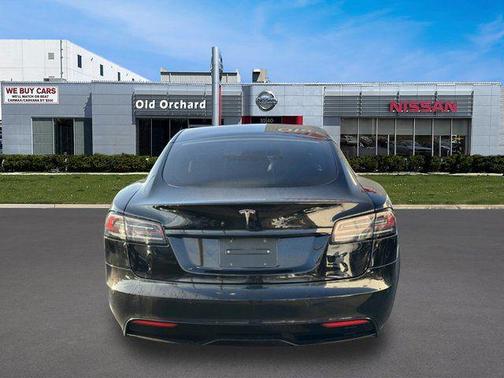 2022 Tesla Model S Base