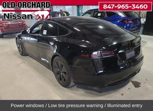 2022 Tesla Model S Base