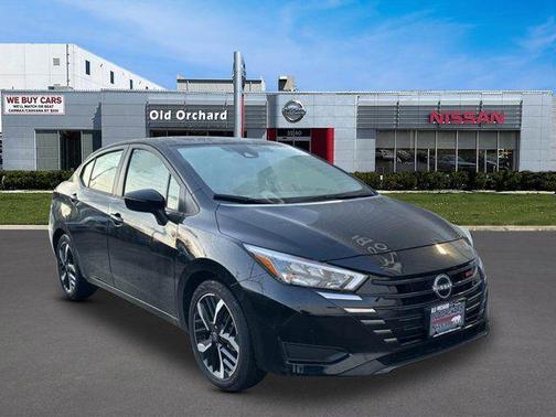 Super Black Metallic 2025 Nissan Versa 1.6 S