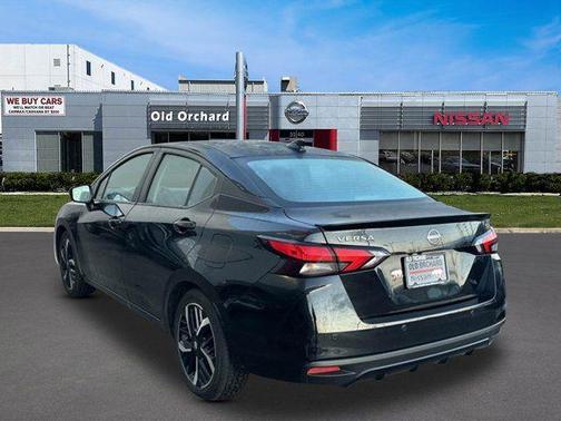 Super Black Metallic 2025 Nissan Versa 1.6 S